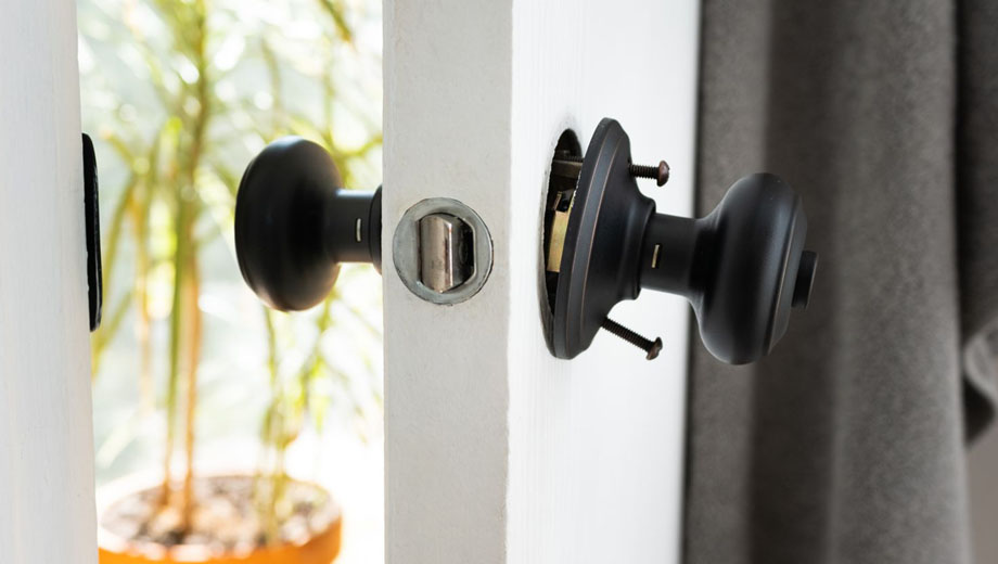 Spot a Weak Door Lock