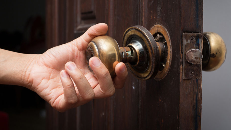 dangers cheap home lock