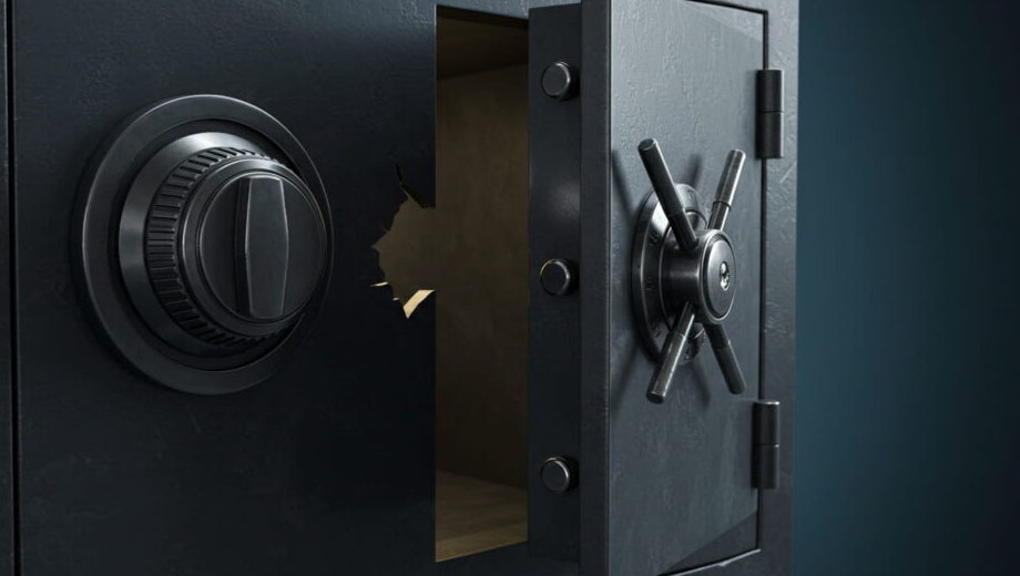 How Locksmiths Open Safes Without Damage