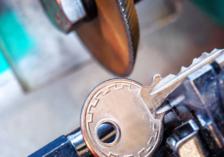 precision key cutting