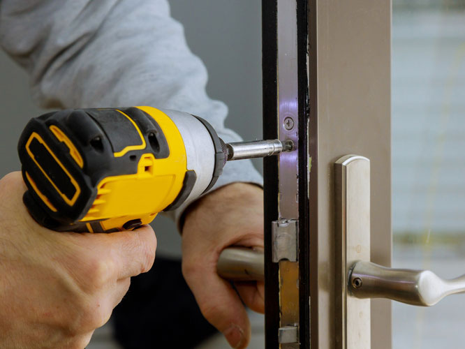 Why Storefront Door Security